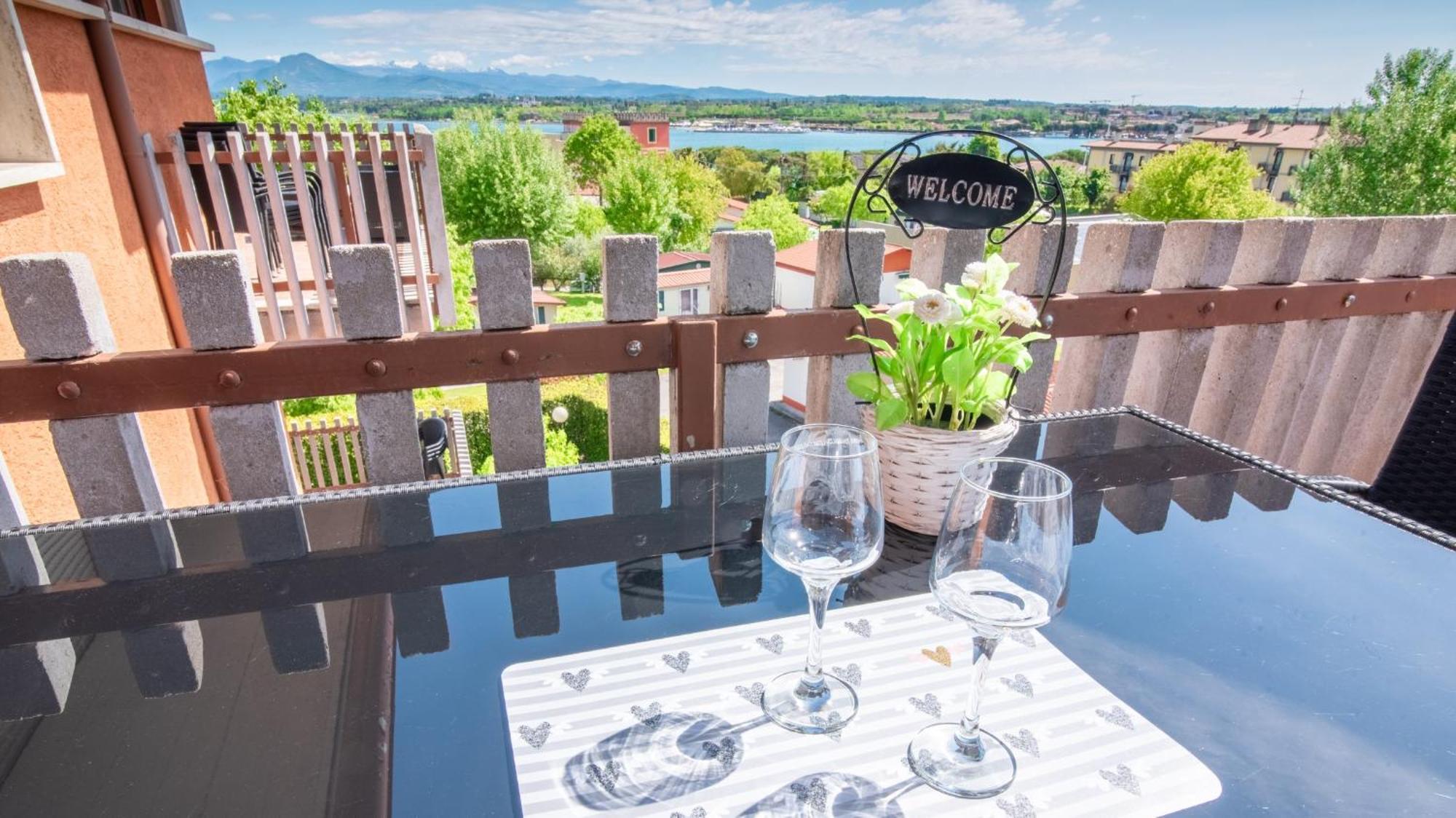 Appartamento Peschiera Peschiera del Garda Exteriér fotografie